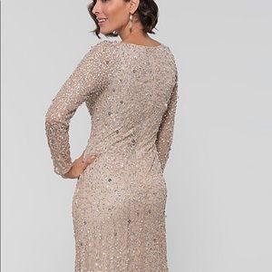 Adrianna Papell. Beaded Long Dress. Never worn.